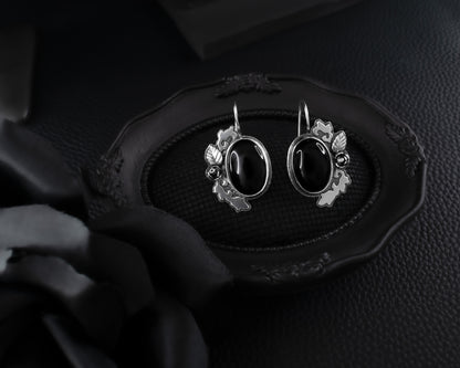 EKRJ639  Black Onyx Rose&Acanthus One-of-a kind Handmade Silver Earrings