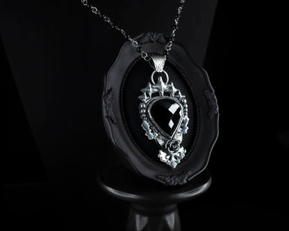 EKRJ640 Twinkle Tiara  Black Onyx One-of-a-kind Silver Necklace