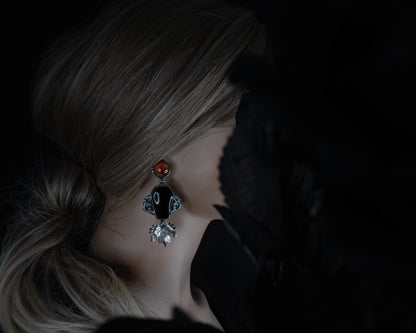 EKRJ648_ Amber & Black Onyx, Maple leaves One-of-a-kind Handmade Silver Earrings