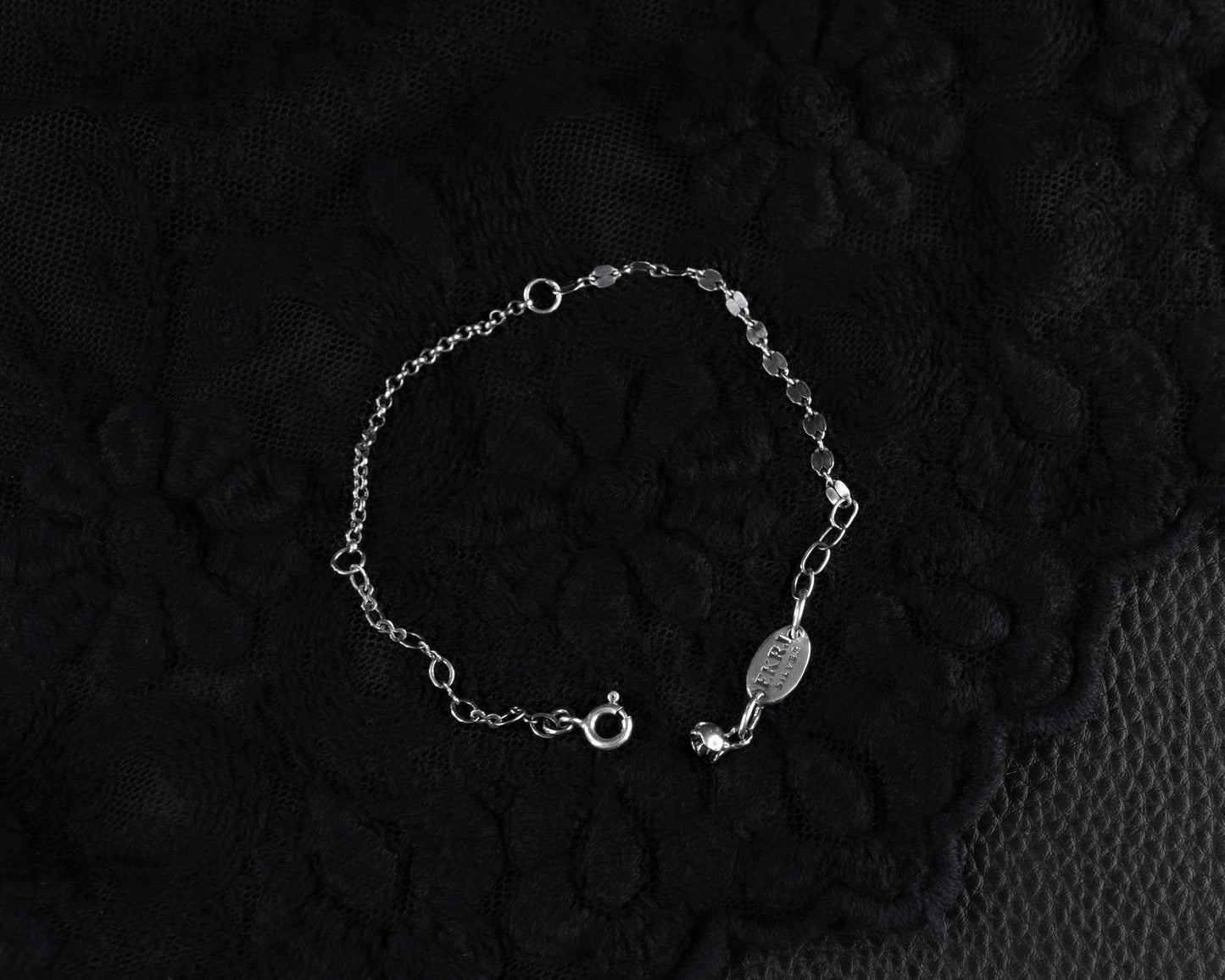 EKRJ654 Silver Chain Bracelet