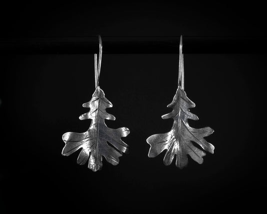 EKRJ700 Bur Oak Leaves Silver Earrings