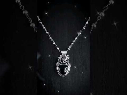 EKRJ598_Black Onyx & Roses Silver Unique Necklace