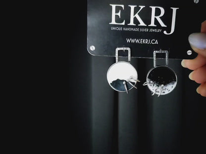 EKRJ455 Snowy Night Art Silver Earrings