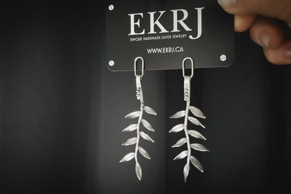 EKRJ459 Long Drop Botanical Leaves Handmade Silver Earrings