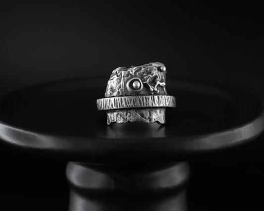 EKRJ427_Size 6_Bark Texture One-of-a-kind Handmade Silver Ring