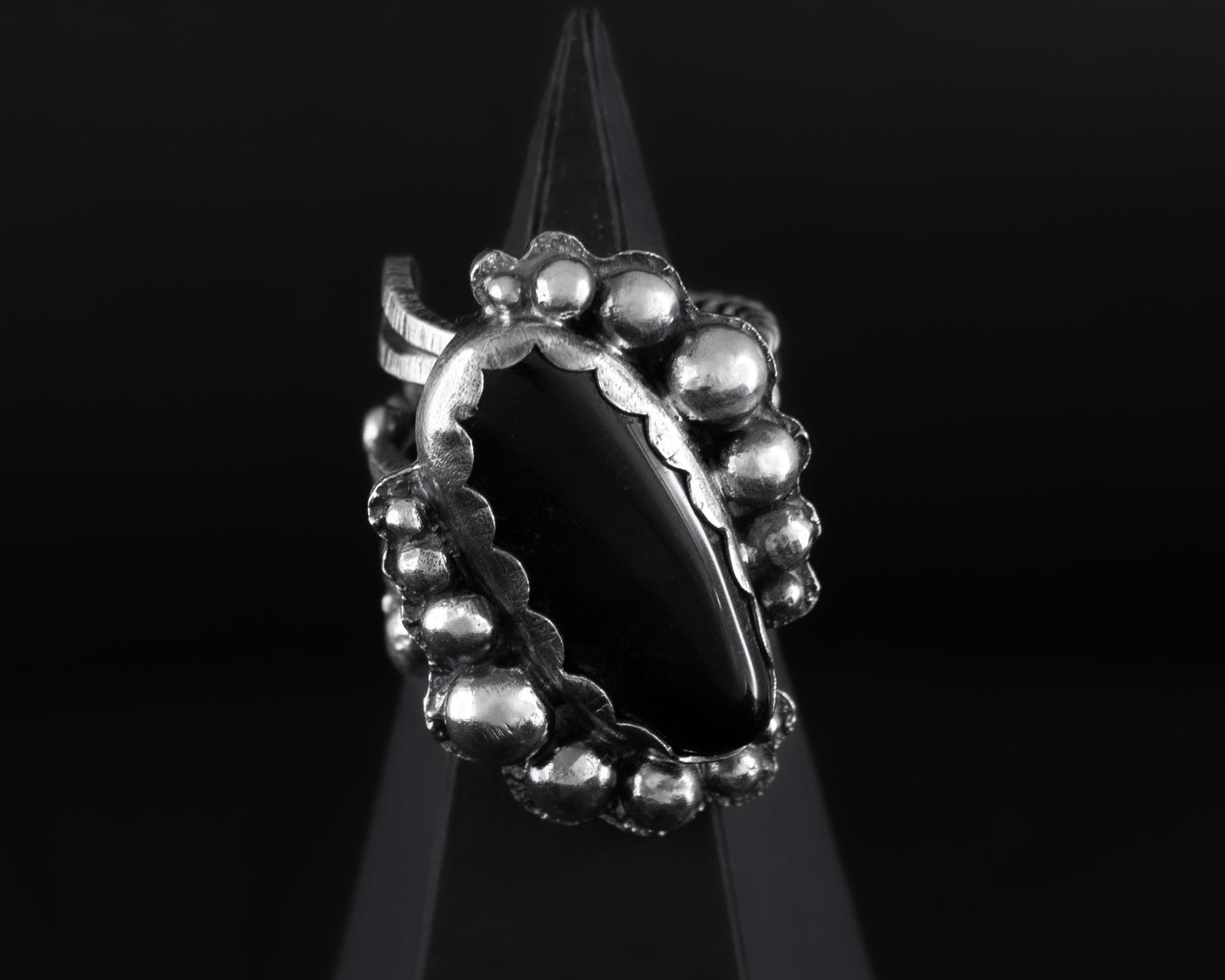 EKRJ445_Size 6~9 Black Obsidian One-of-a-kind Bold Silver Ring