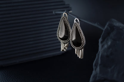 EKRJ457 Black Onyx and Silver Ruffle Lace Handmade Earrings.