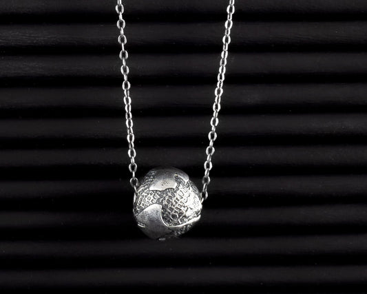 EKRJ468 Ginkgo Leaves, Silver Ball Handmade Necklace