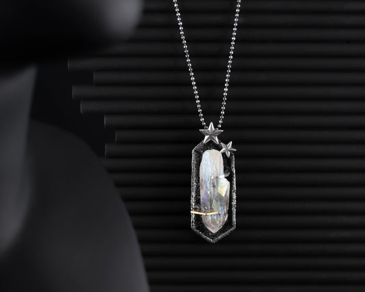 EKRJ502_Angel Aura Quartz Silver Necklace
