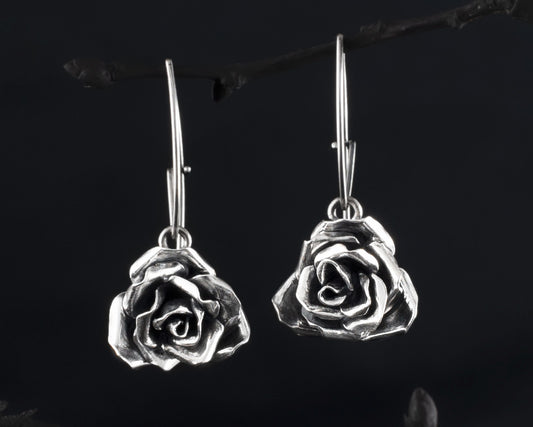 EKRJ515_Blooming Rose Silver Earrings