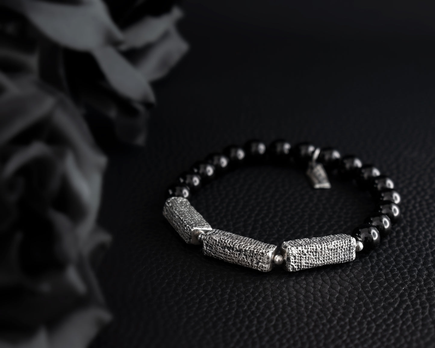 EKRJ535 Black Onyx Rectangle Silver Bracelet