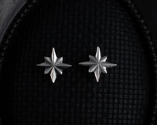 EKRJ588 Minimalist North Star Handmade Silver Earrings