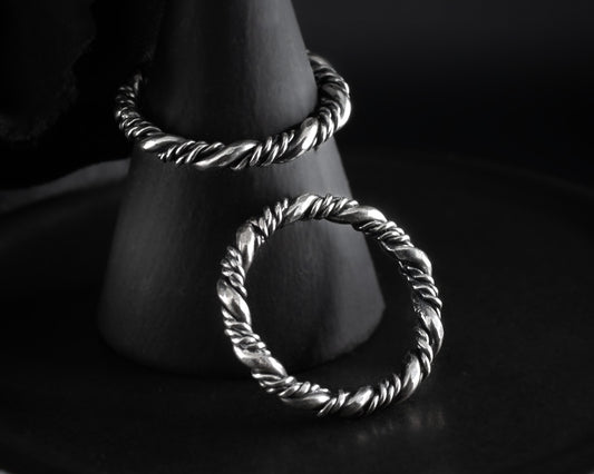 EKRJ593_ All Size_Twist Minimalist Silver Ring